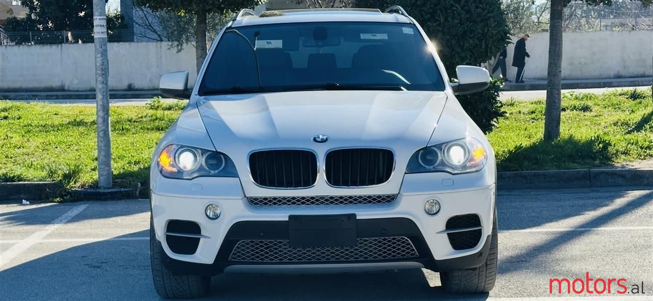 2013' BMW X5 photo #1