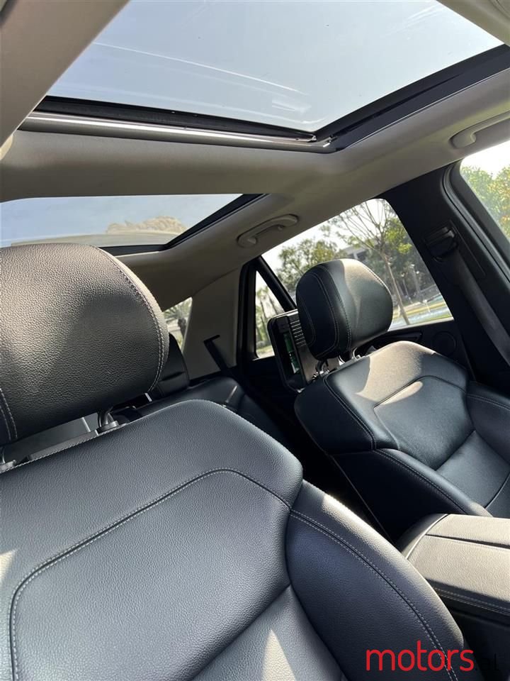 2012' Mercedes-Benz ML 350 photo #4