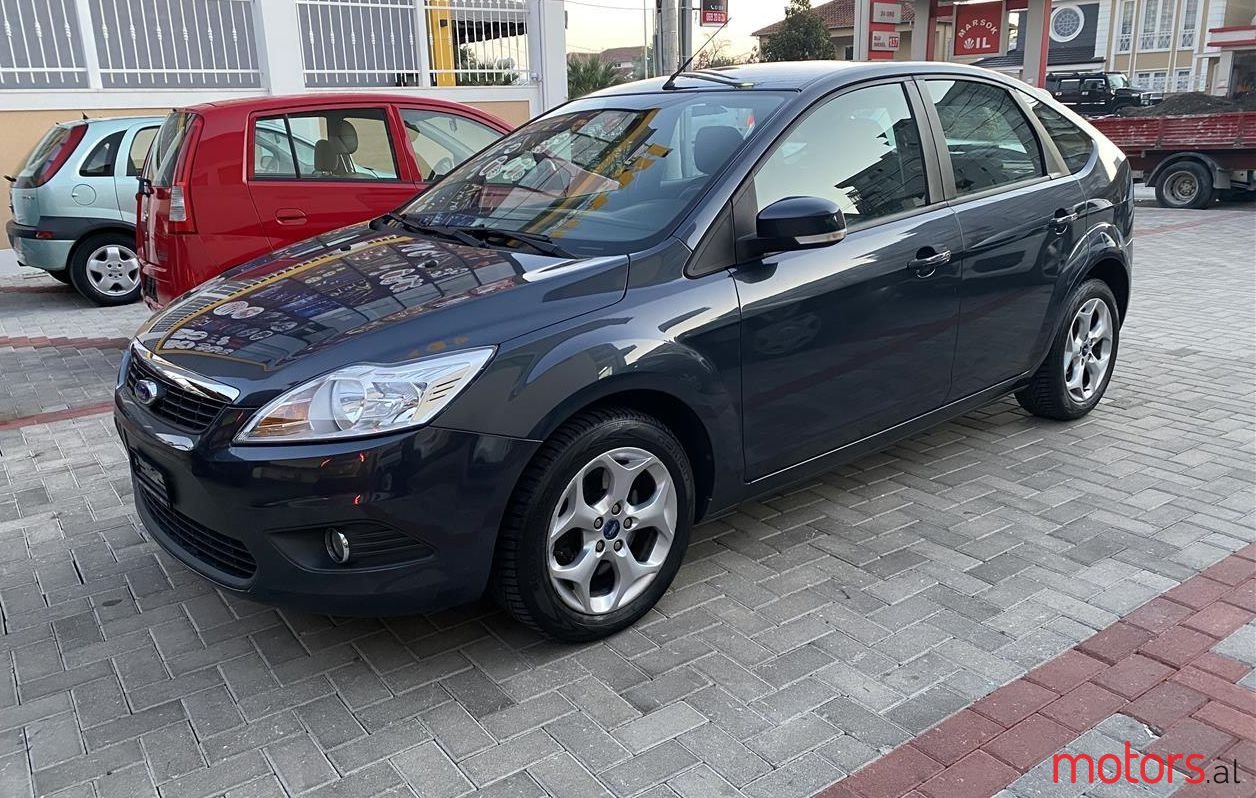 2008' Ford Focus photo #1