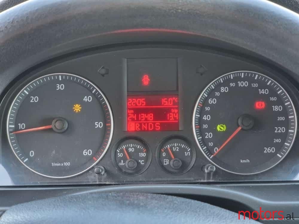 2009' Volkswagen Caddy photo #5