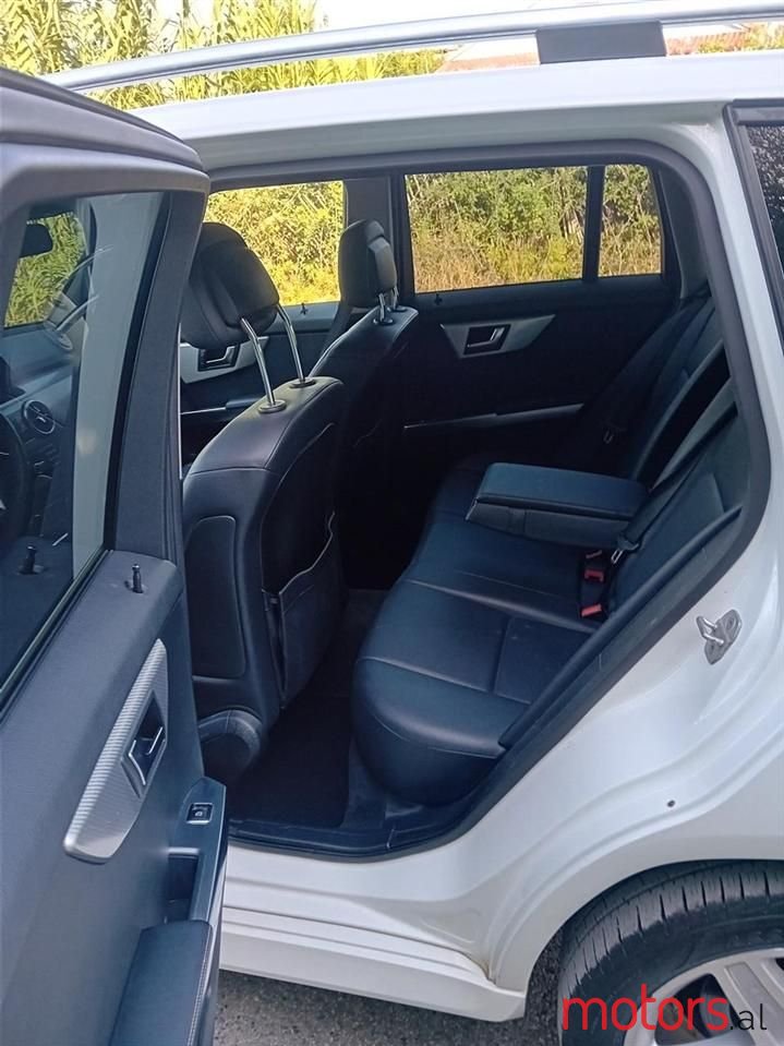 2015' Mercedes-Benz GLK 250 photo #4