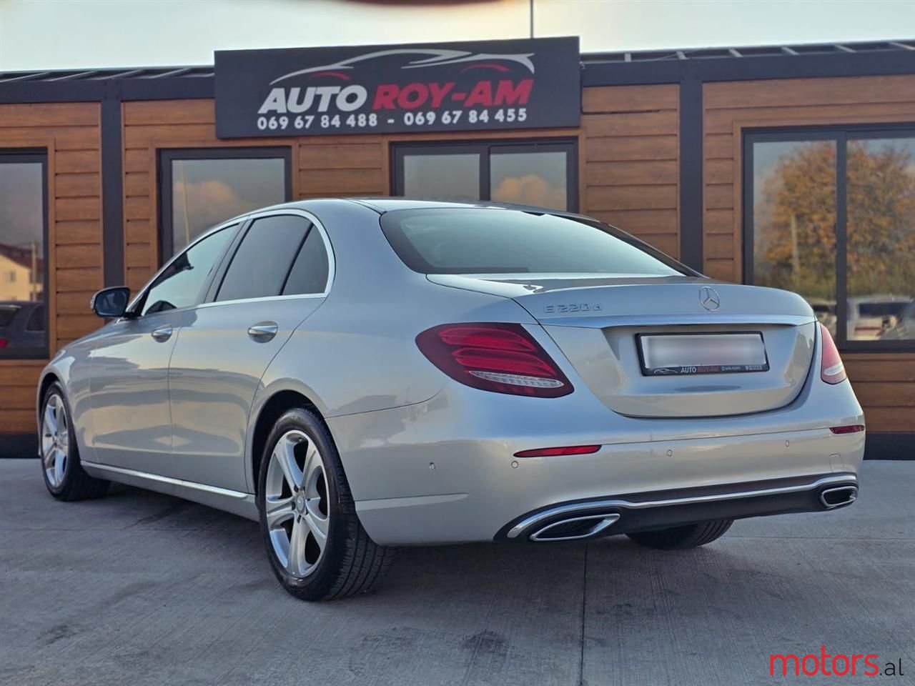 2017' Mercedes-Benz E 220 photo #4