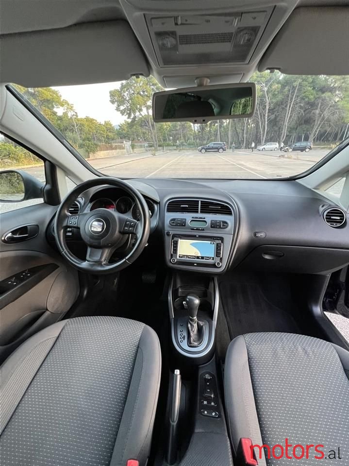 2007' SEAT Altea photo #4