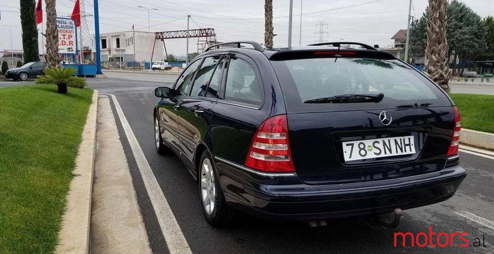2006' Mercedes-Benz C 220 photo #1