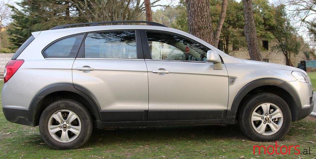 2007' Chevrolet Captiva photo #4