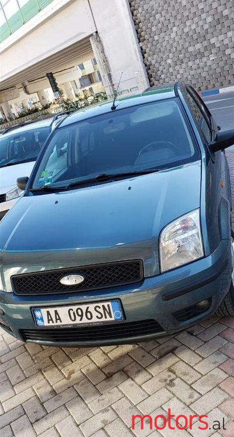 2004' Ford Fusion photo #1