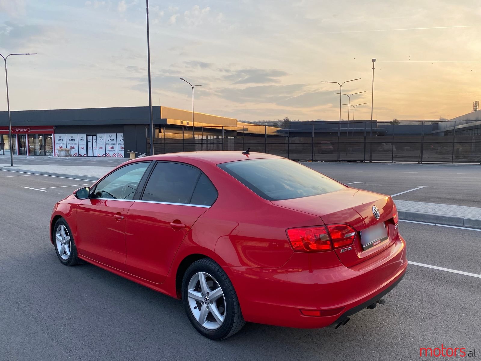 2011' Volkswagen Jetta photo #4