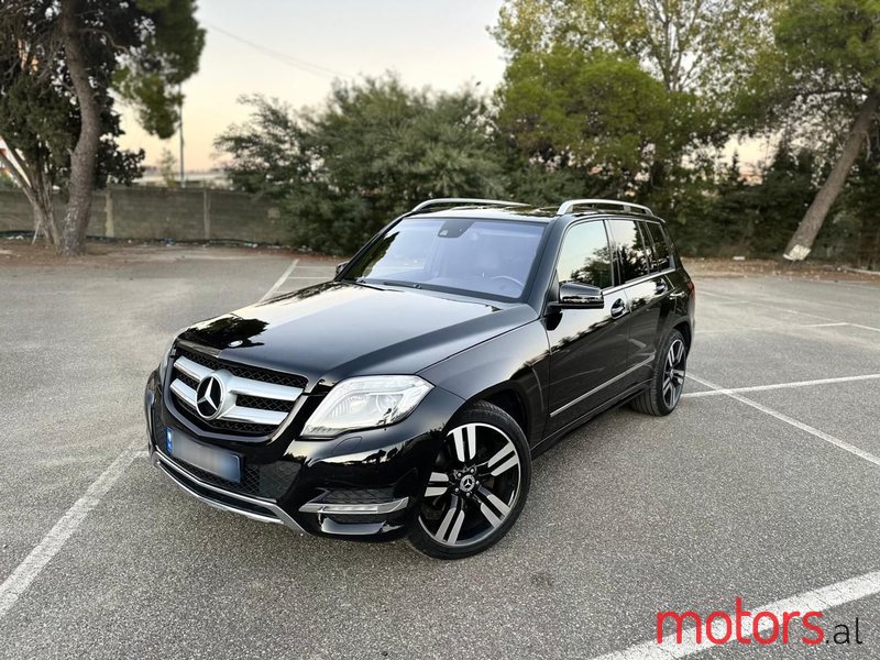2013' Mercedes-Benz GLK 320 photo #5