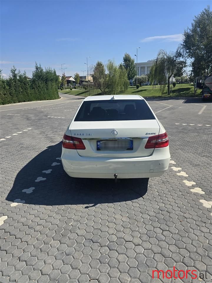 2013' Mercedes-Benz E 250 photo #4