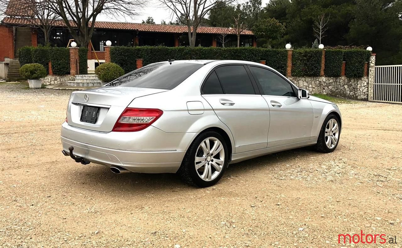 2010' Mercedes-Benz C 300 photo #6