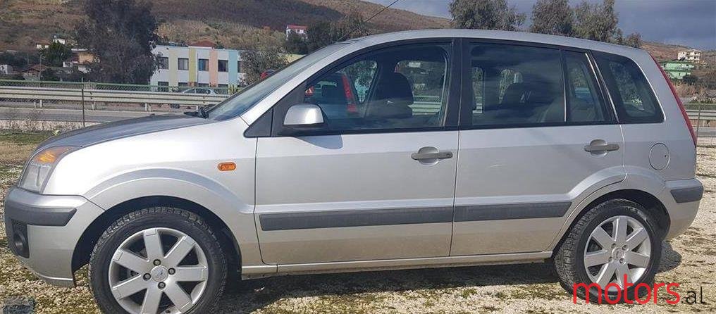 2006' Ford Fusion photo #1