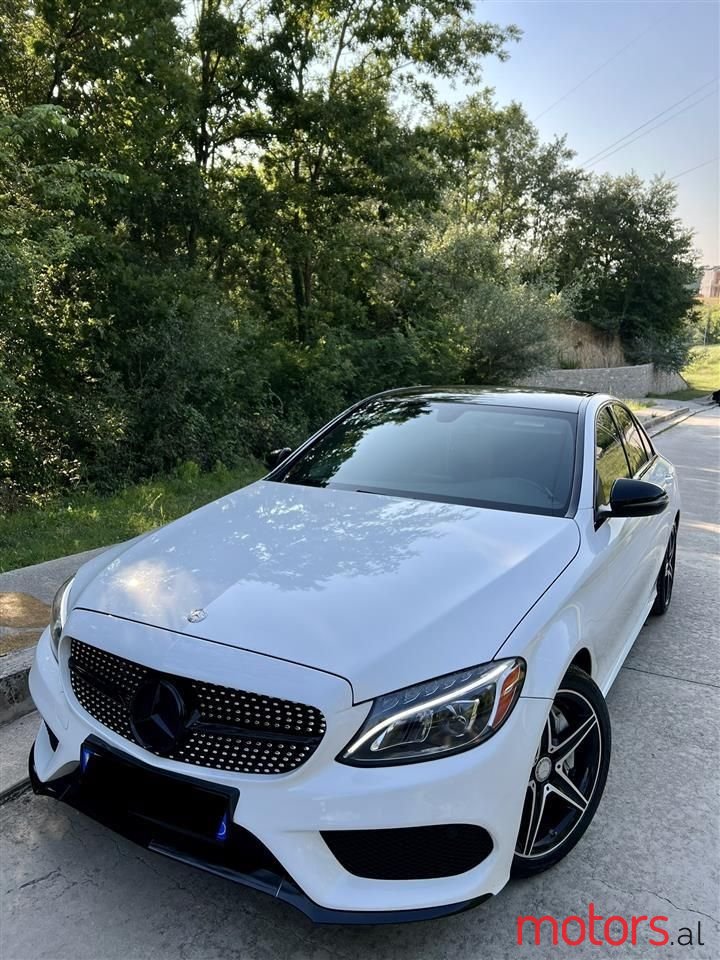 2016' Mercedes-Benz C 300 photo #3