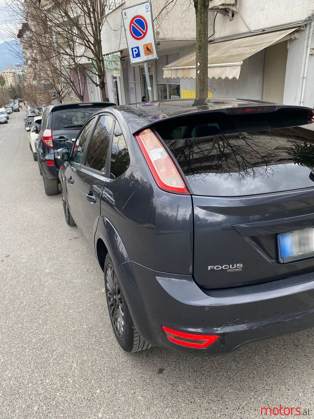 2011' Ford Focus photo #1