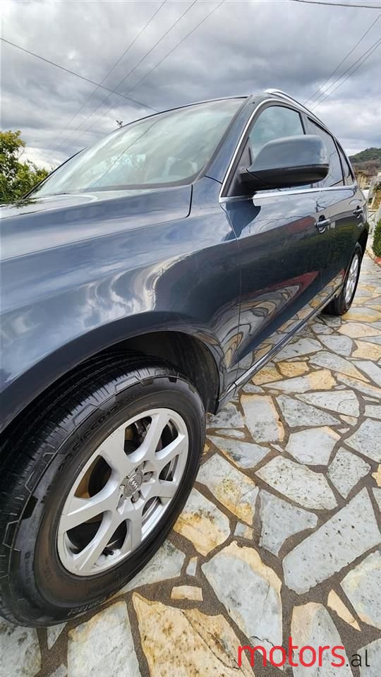 2011' Audi Q5 photo #2