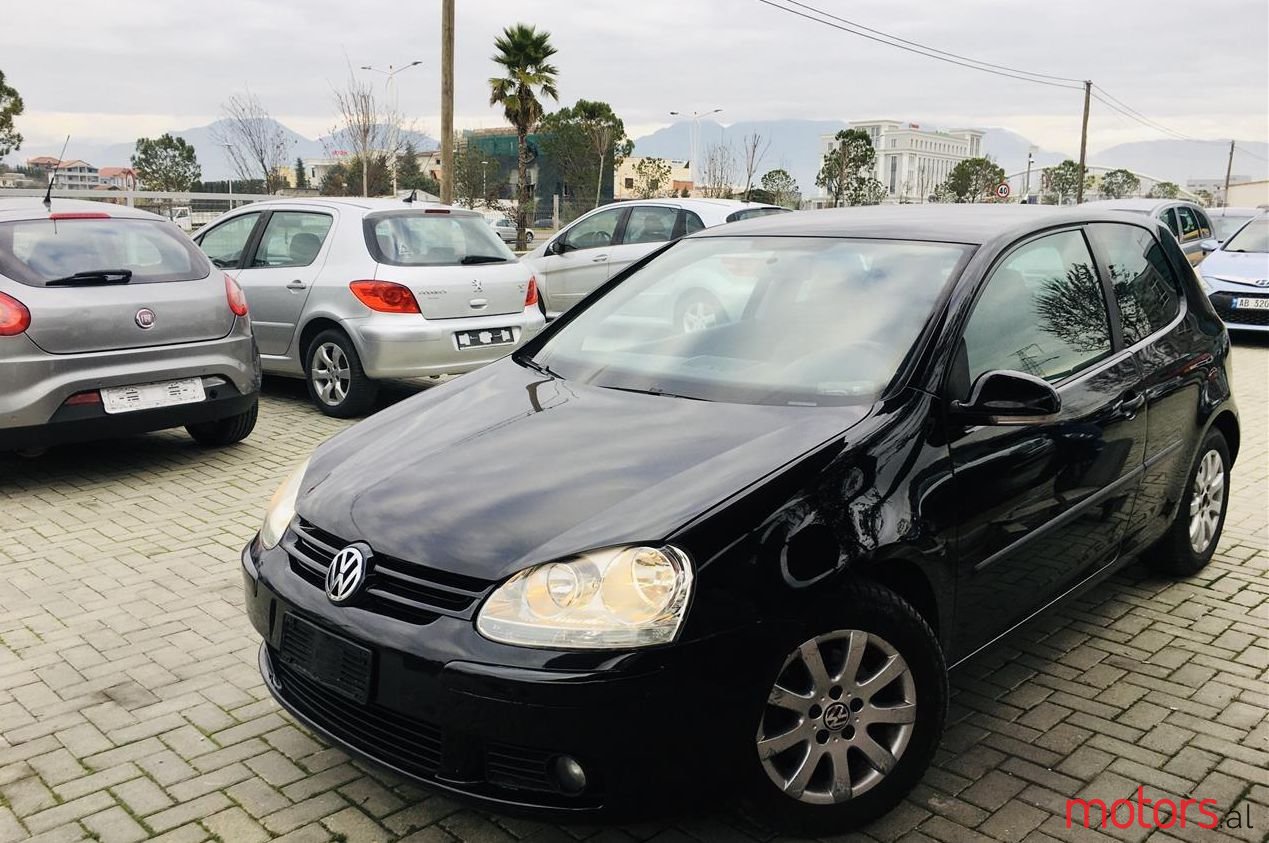 2008' Volkswagen Golf photo #1