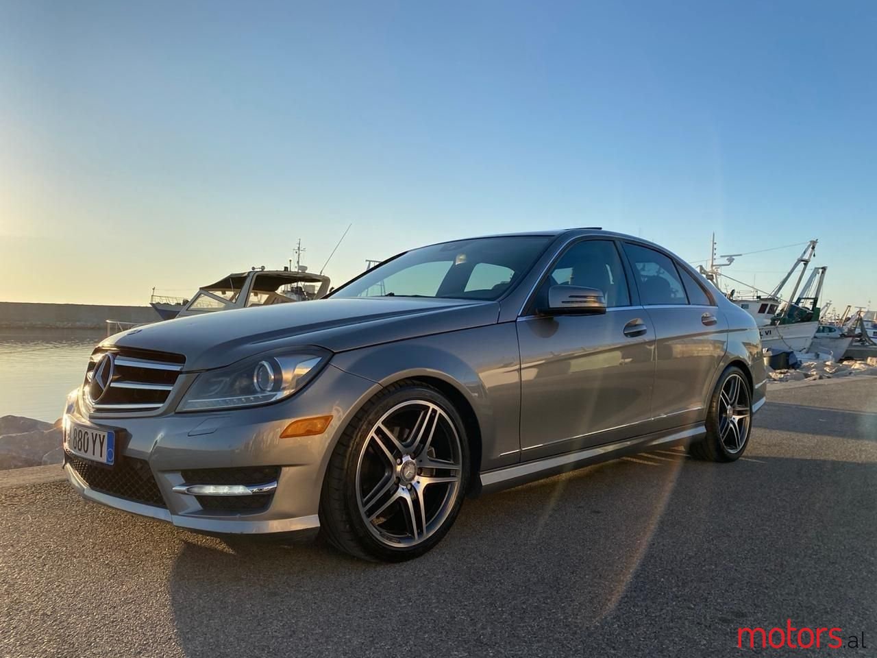2012' Mercedes-Benz C 300 photo #1