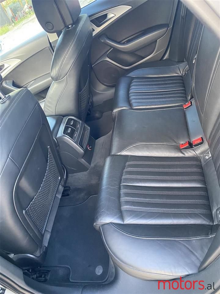 2011' Audi A6 photo #2