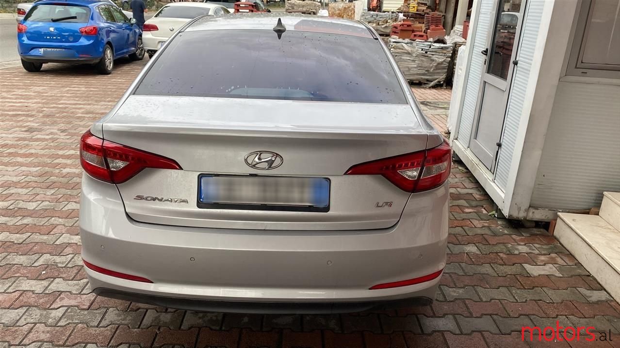 2016' Hyundai Sonata photo #1