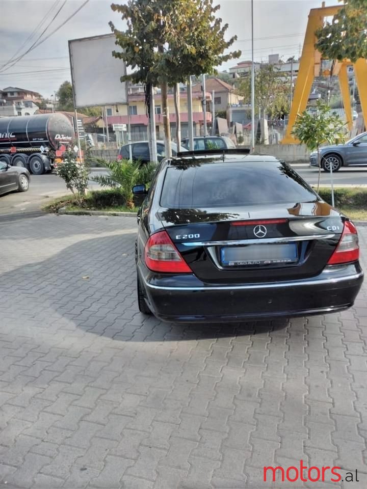 2007' Mercedes-Benz E 220 photo #4