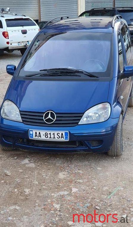 2003' Mercedes-Benz Vaneo photo #1