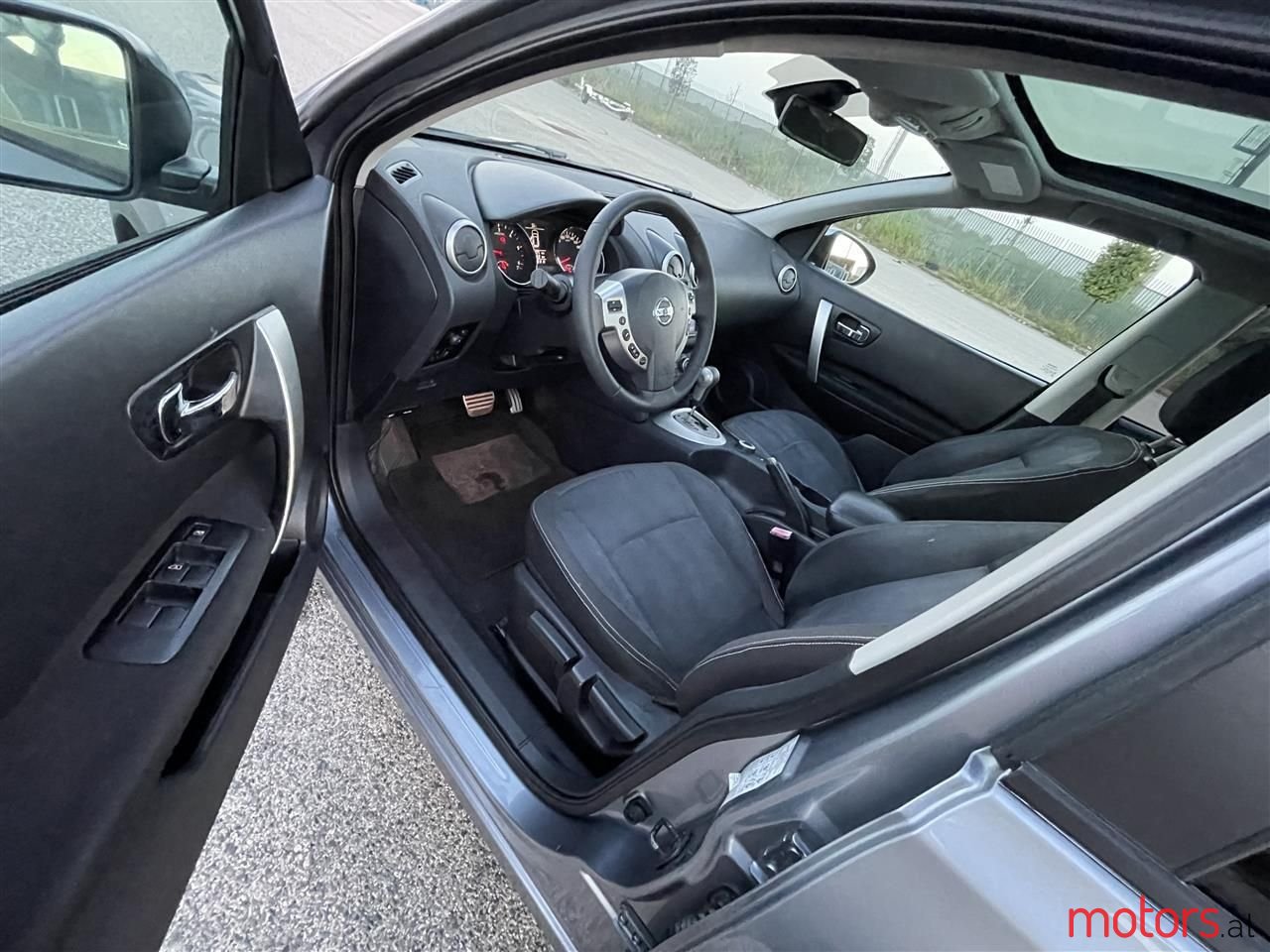 2010' Nissan Qashqai photo #6