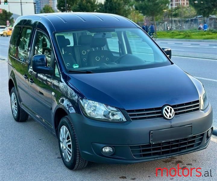 2012' Volkswagen Caddy photo #4