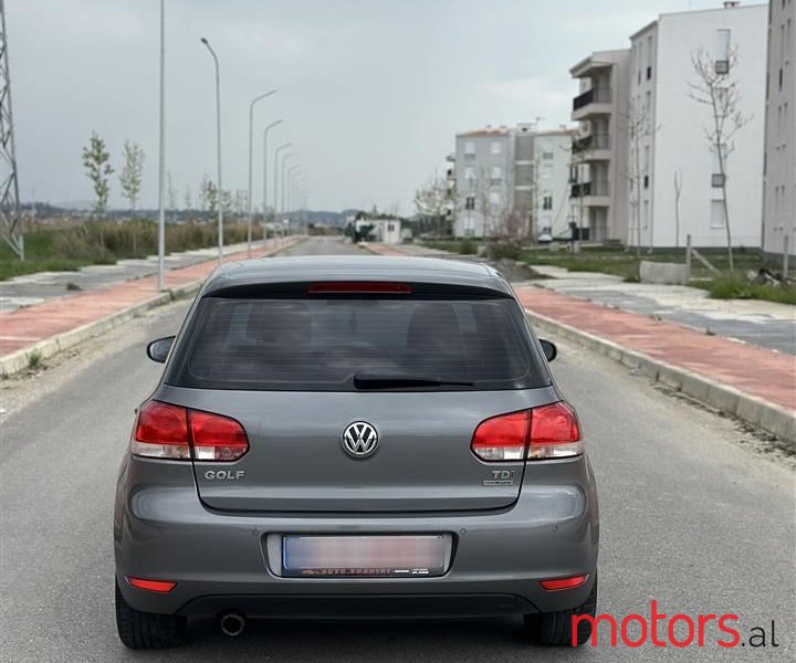 2012' Volkswagen Golf photo #5
