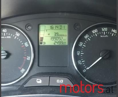 2011' Skoda Fabia photo #6