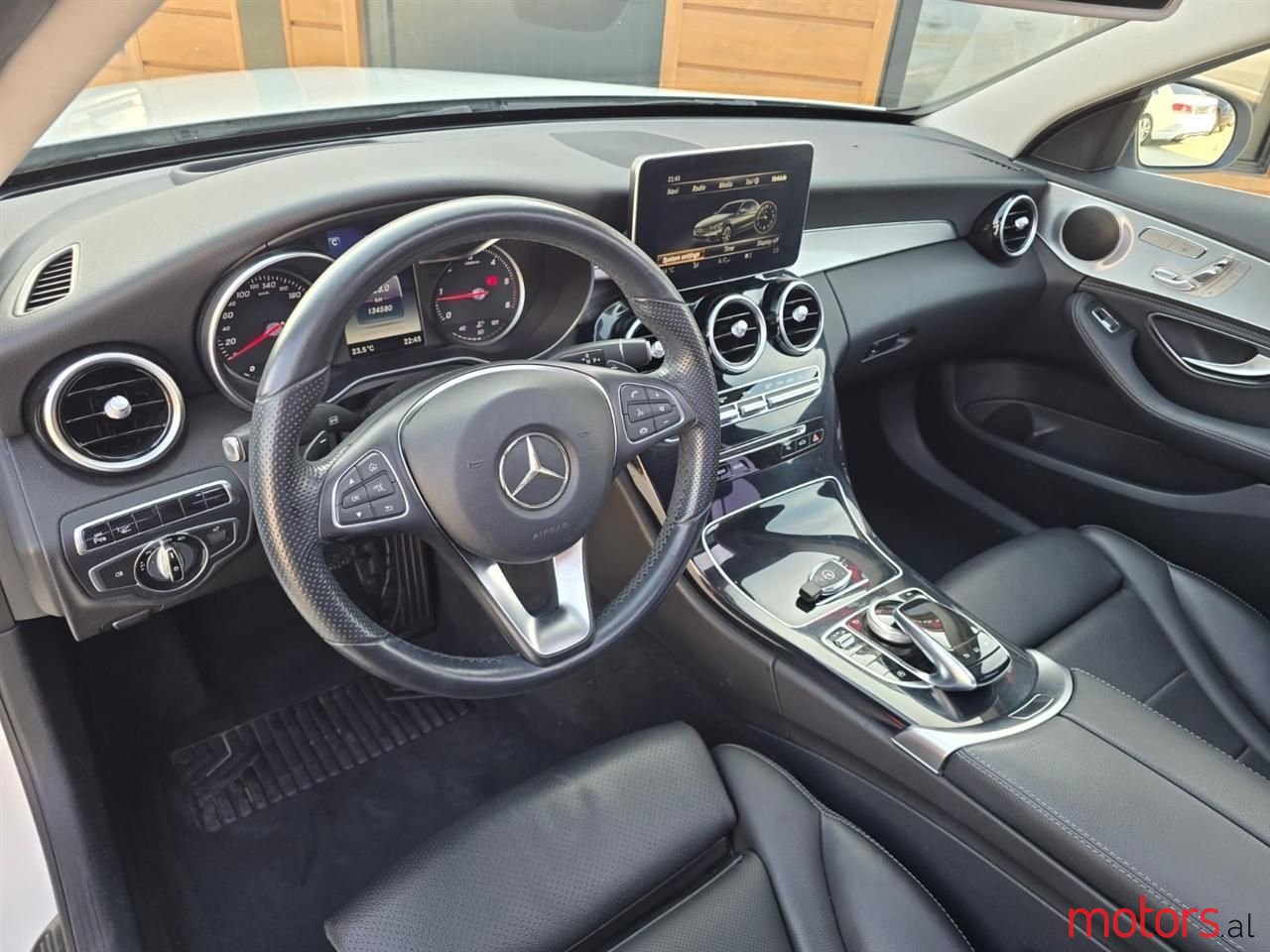 2015' Mercedes-Benz C 220 photo #6