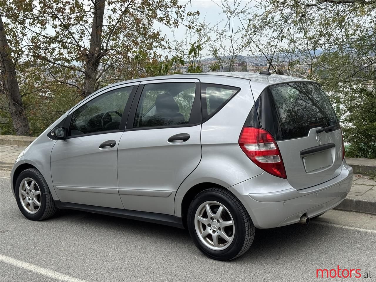 2006' Mercedes-Benz A 170 photo #4