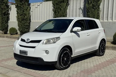 2011' Toyota Urban Cruiser