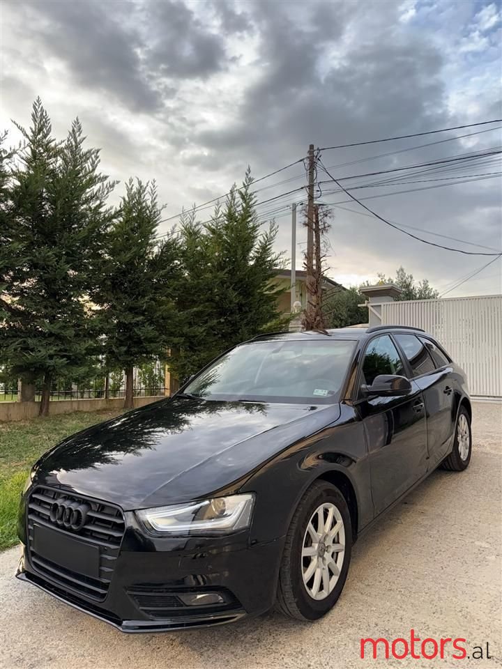 2012' Audi A4 photo #6