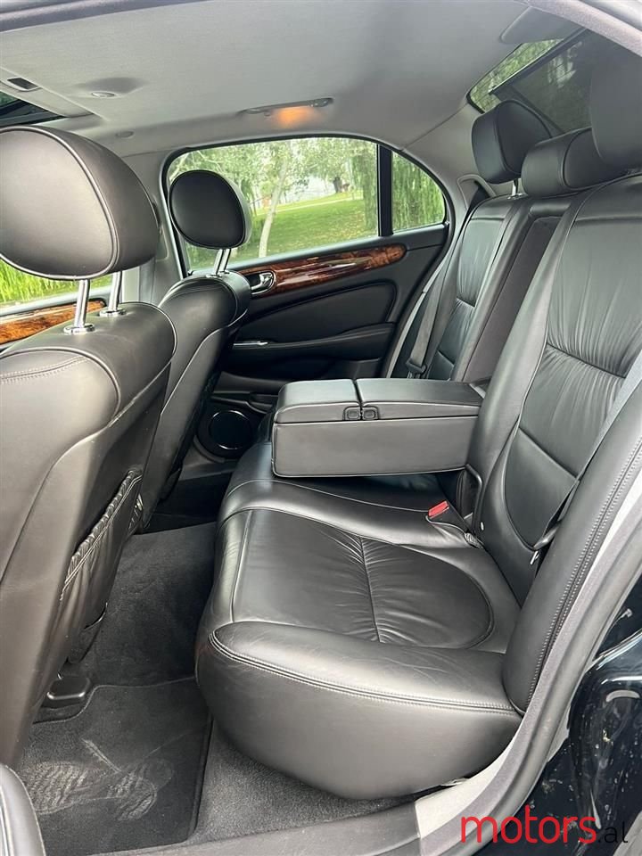 2006' Jaguar XJ photo #5