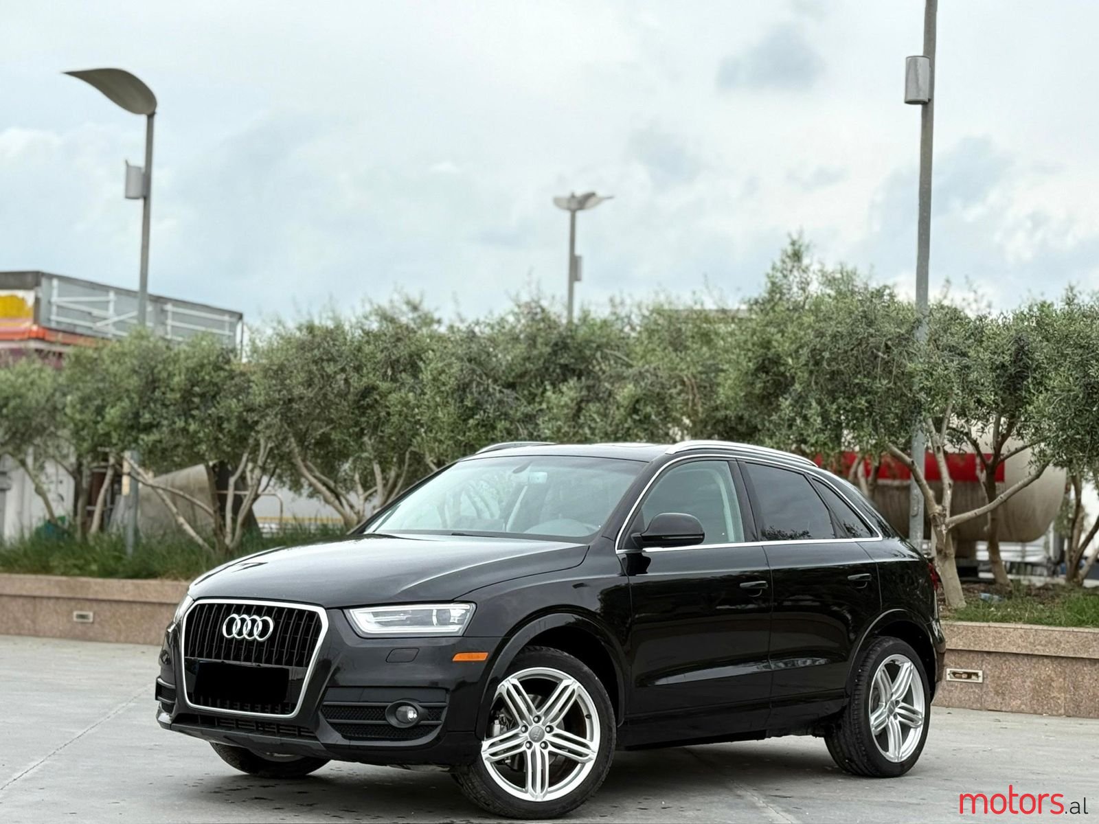 2016' Audi Q3 photo #1