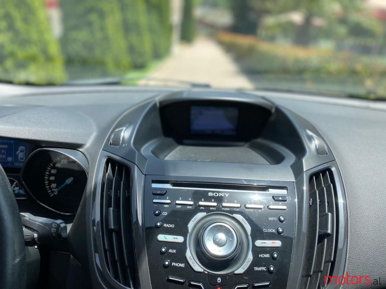 2013' Ford Kuga photo #2