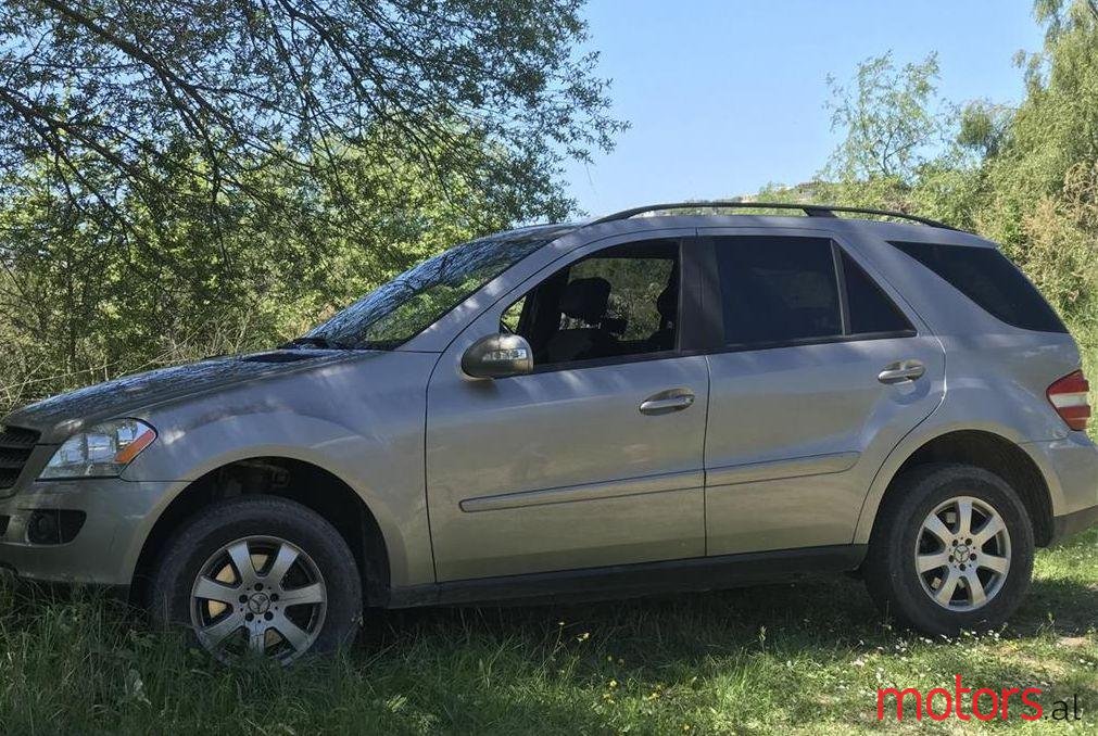 2006' Mercedes-Benz ML 350 photo #1