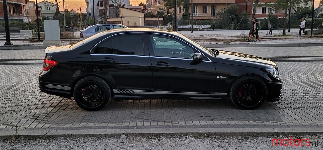 2010' Mercedes-Benz C 250 photo #5