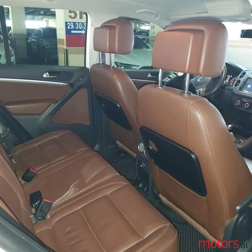 2013' Volkswagen Tiguan photo #3