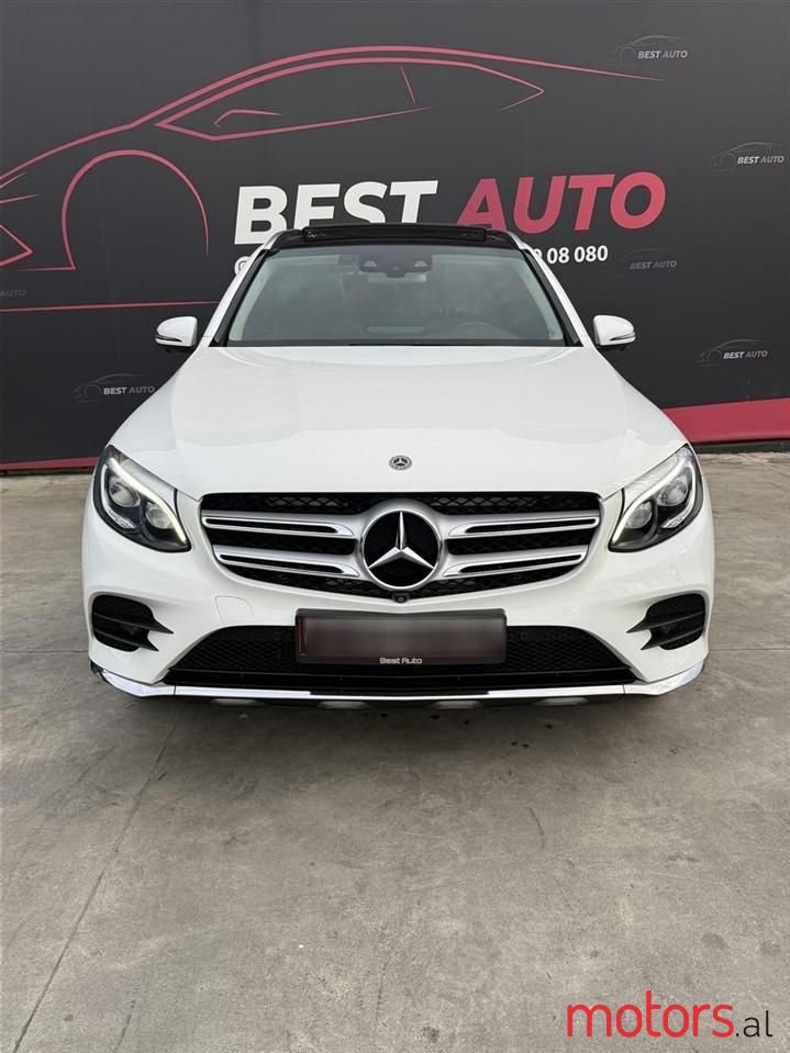 2018' Mercedes-Benz GLC 250 photo #3