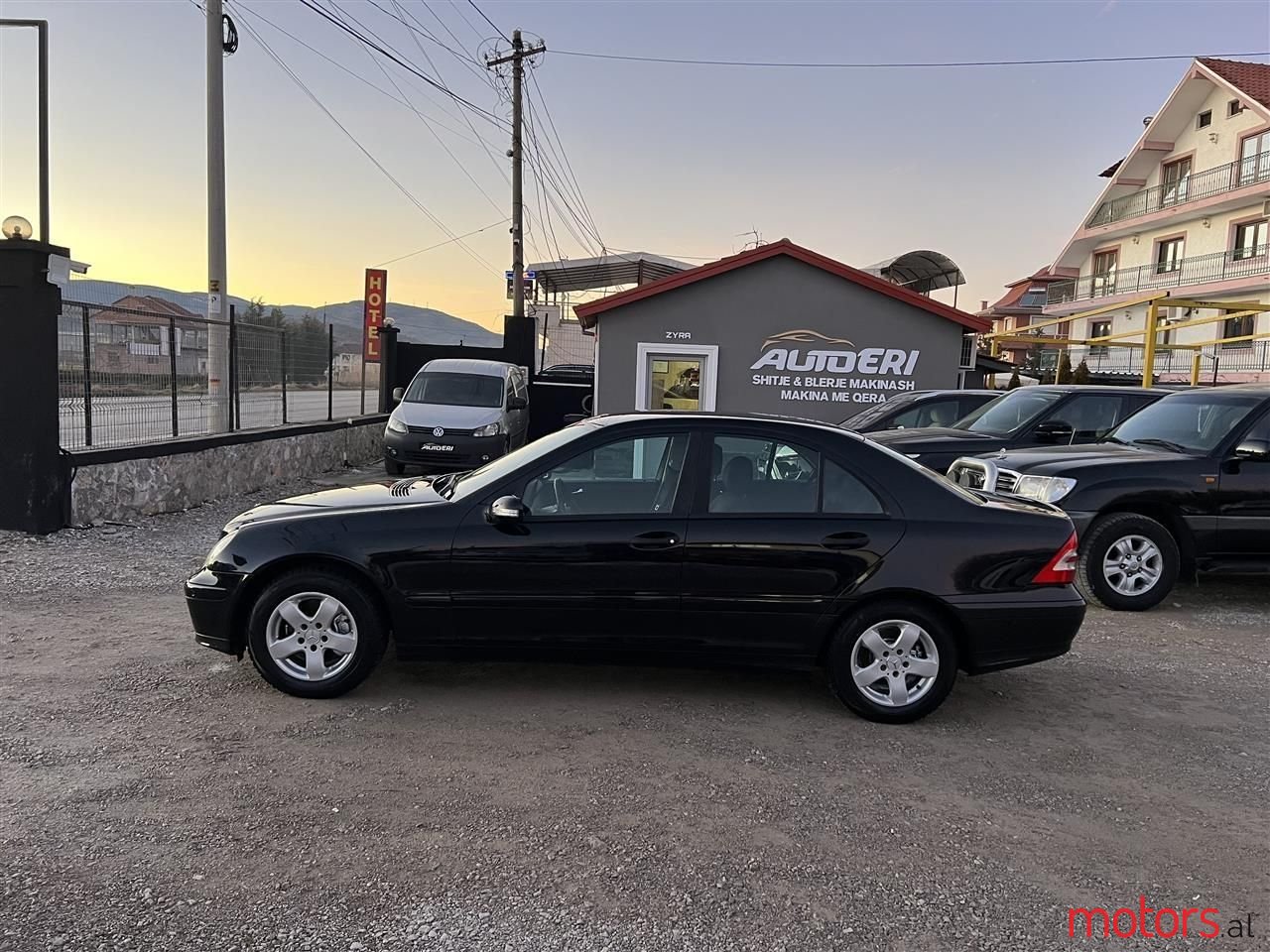 2008' Mercedes-Benz C 200 photo #2