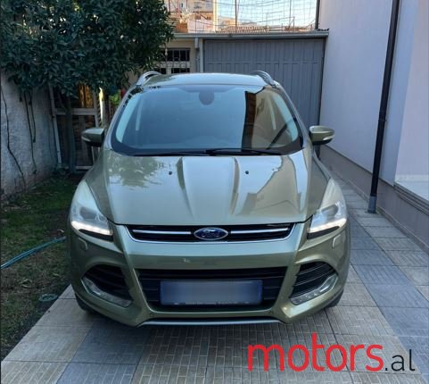 2014' Ford Kuga photo #4