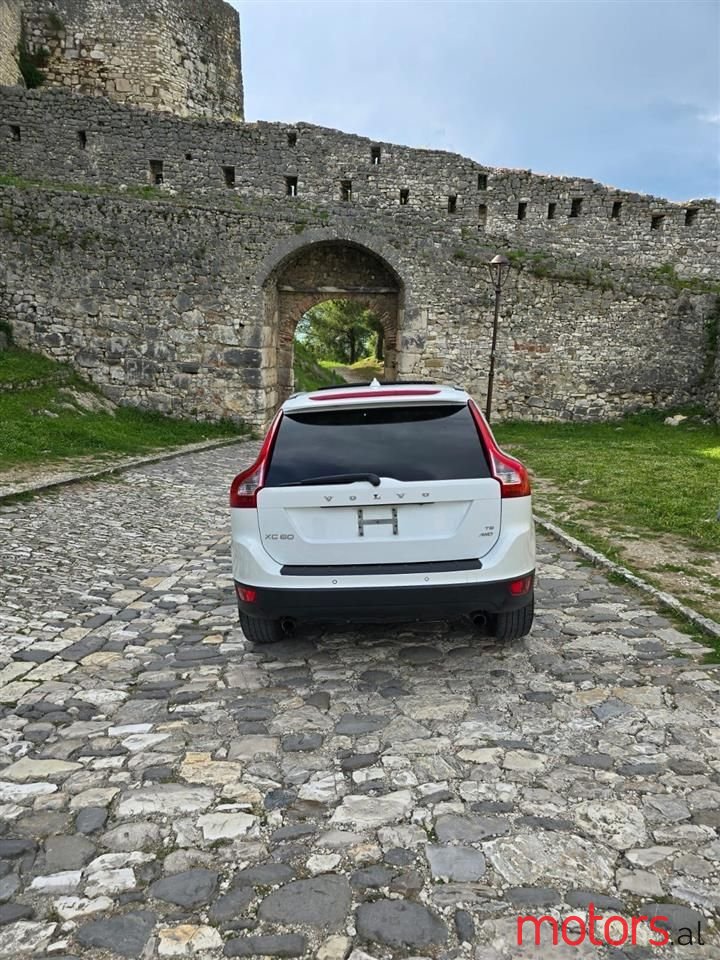 2011' Volvo Xc 60 photo #3