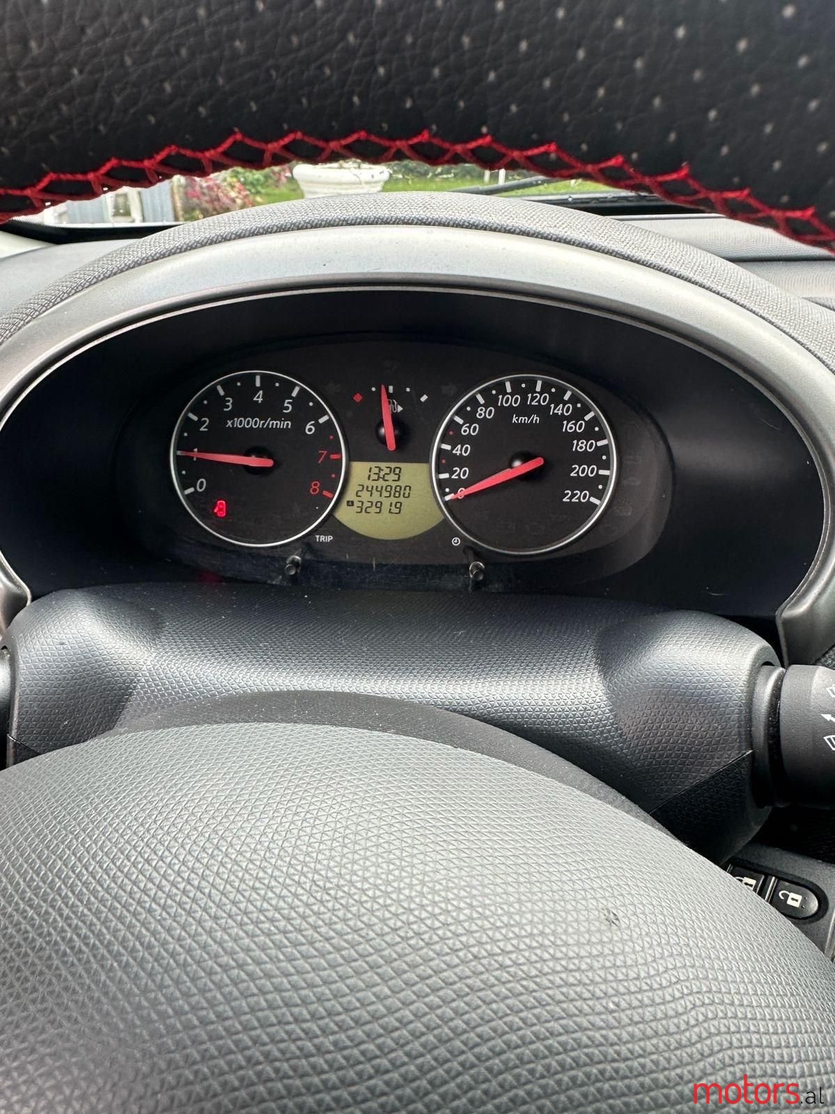 2006' Nissan Micra photo #2