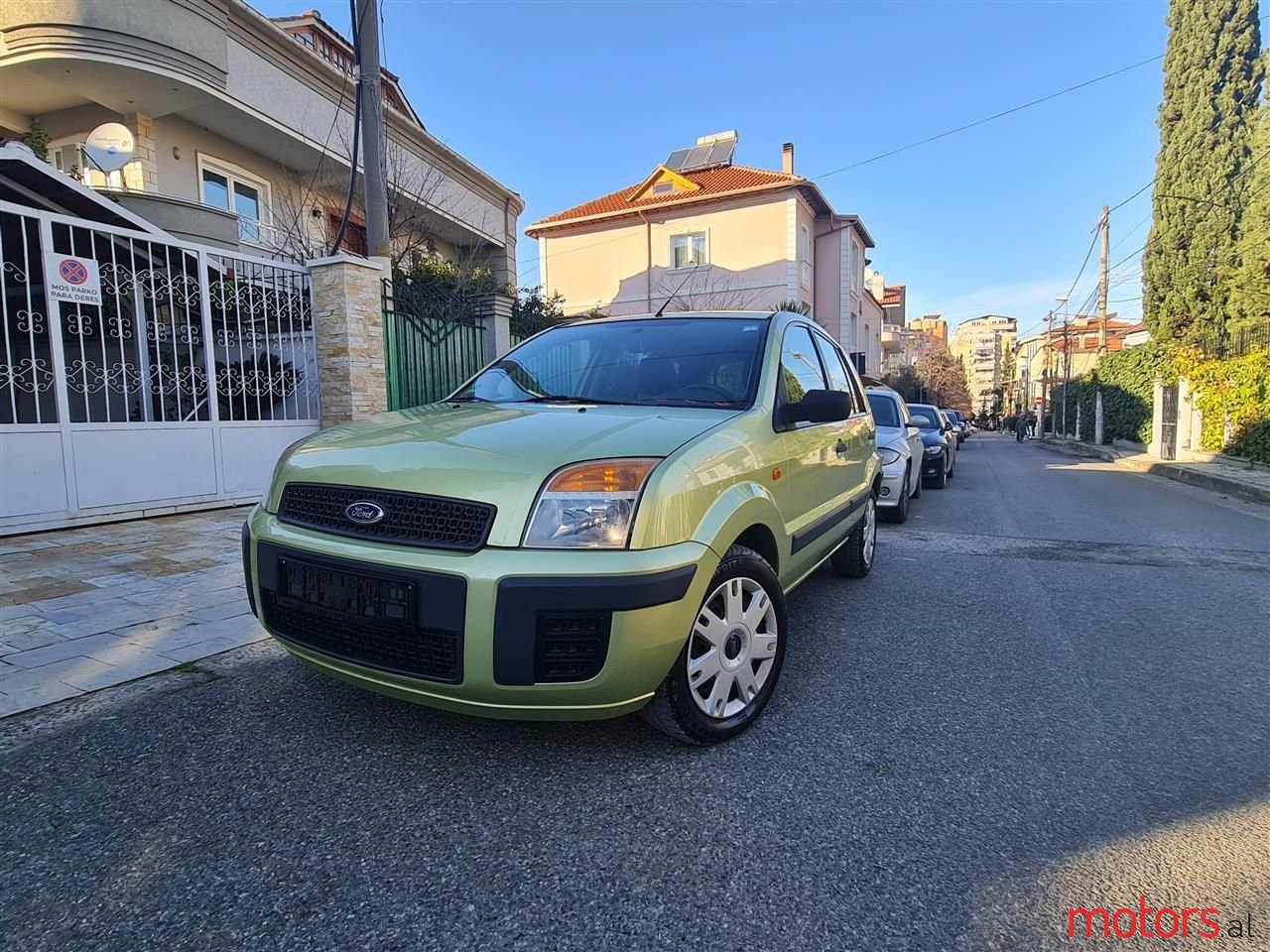 2006' Ford Fusion photo #1