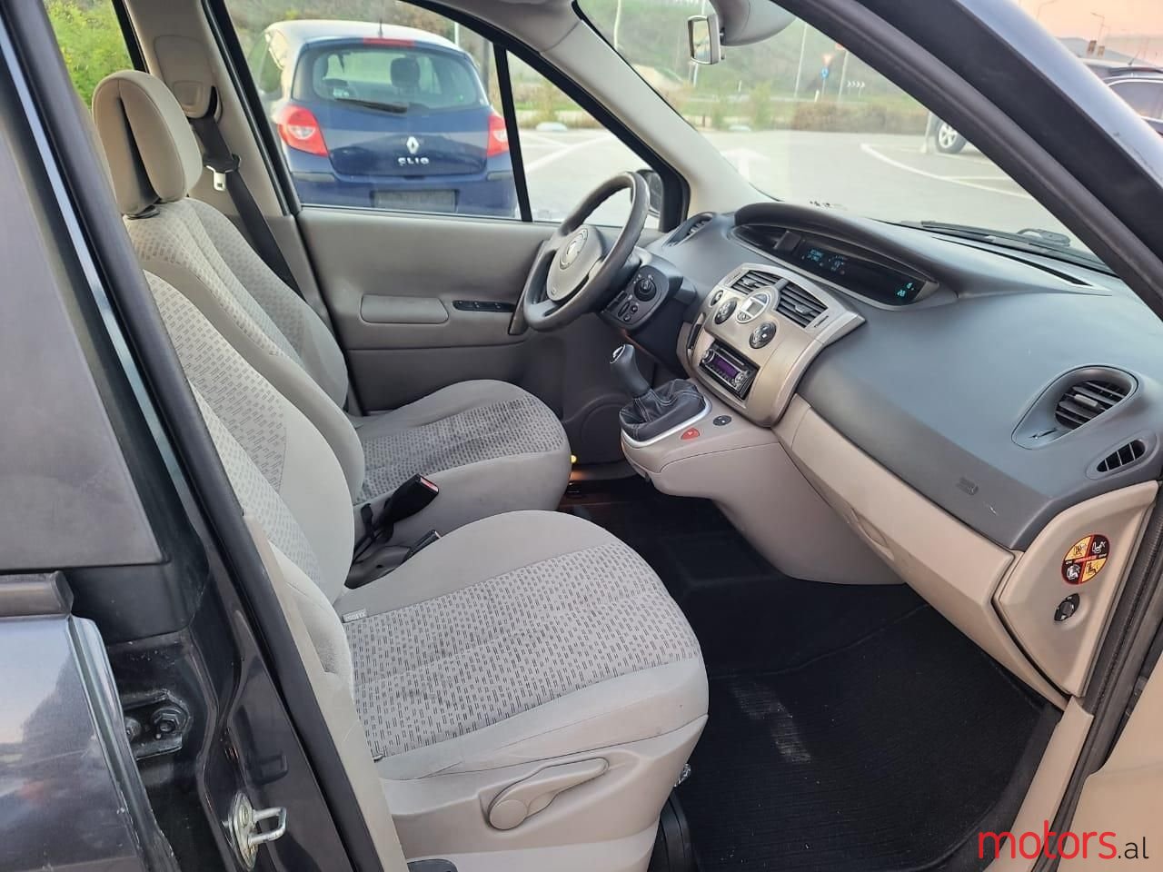 2006' Renault Scenic photo #4