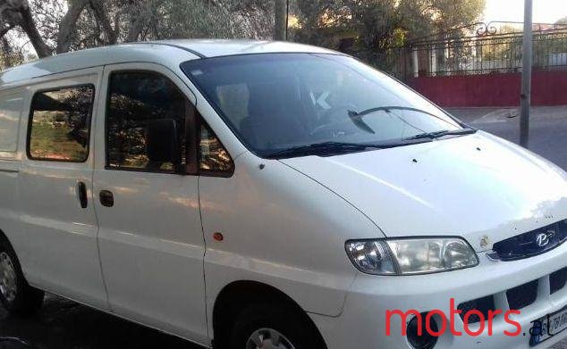 2000' Hyundai Sante Fe photo #1