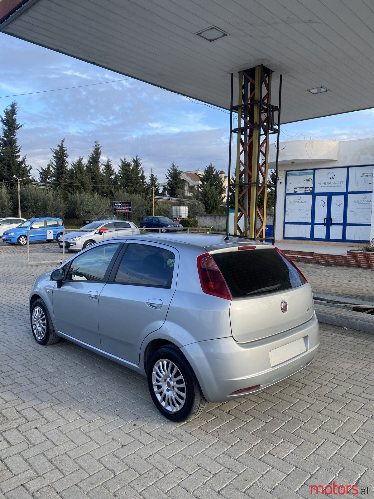 2009' Fiat Grande Punto photo #5