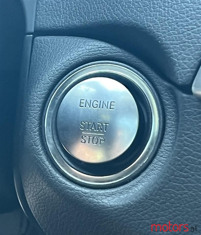 2012' Mercedes-Benz C 220 photo #5