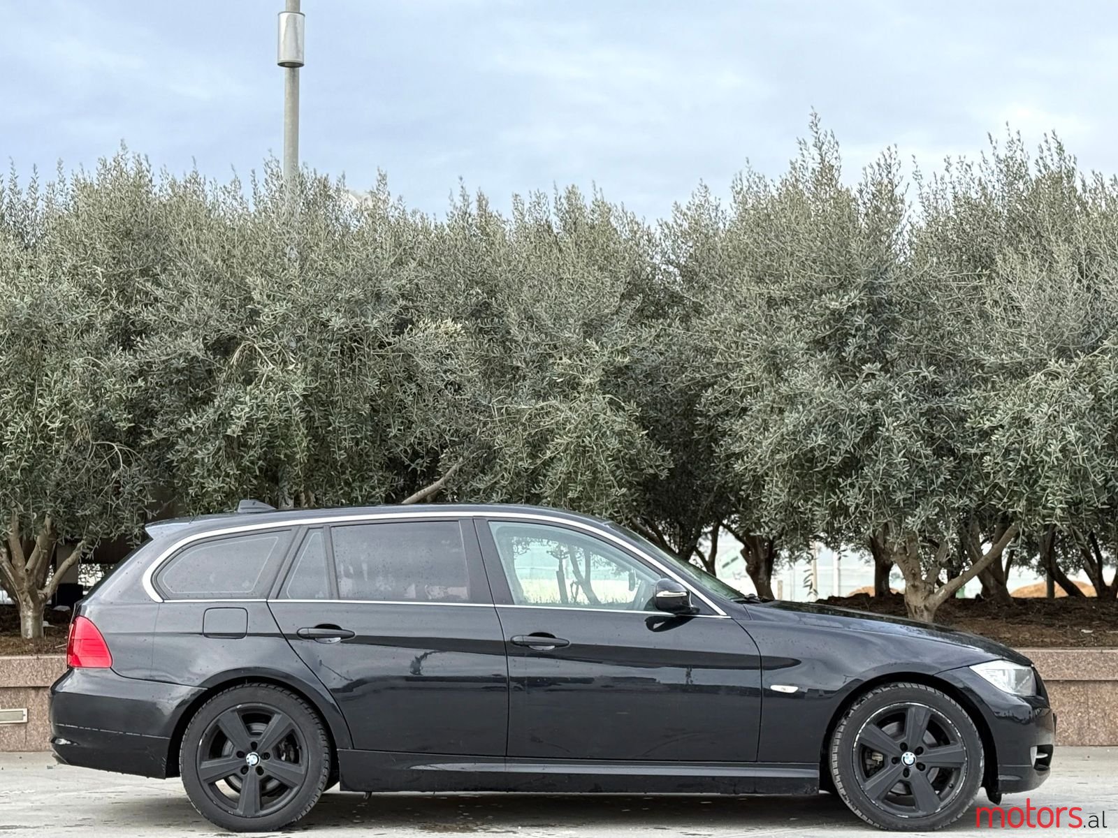 2012' BMW 320 photo #4