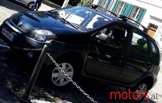 2002' Renault Scenic photo #2